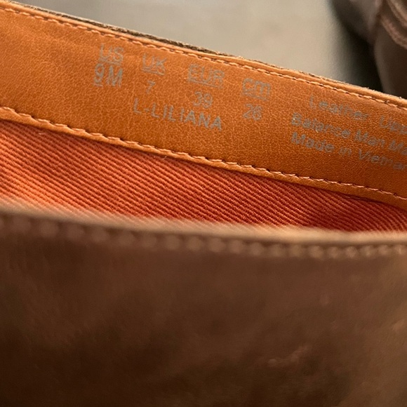 Franco Sarto Liliana Bootie Brown size 9 - Picture 7 of 7